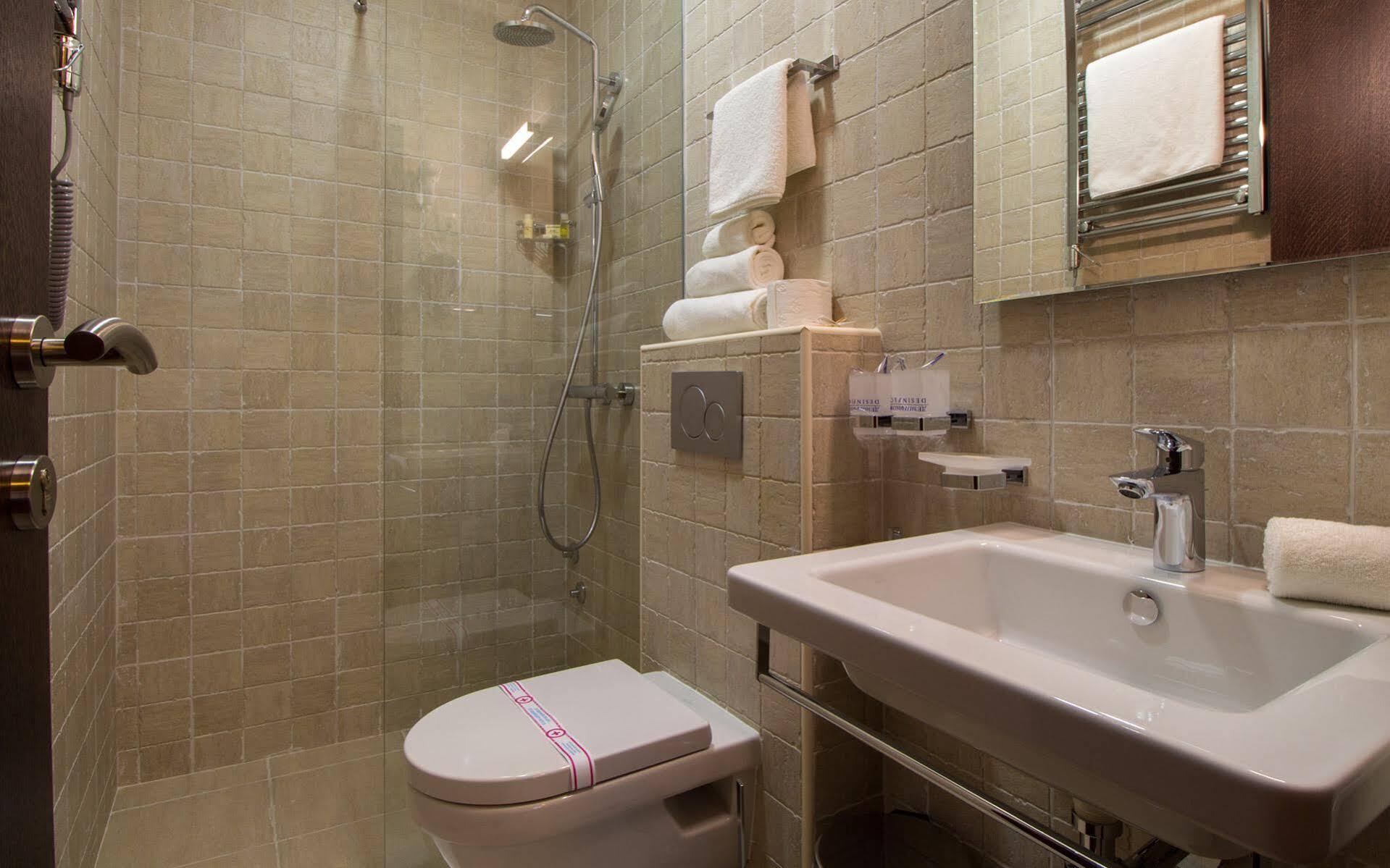 Hotel Helada Tivat Bagian luar foto